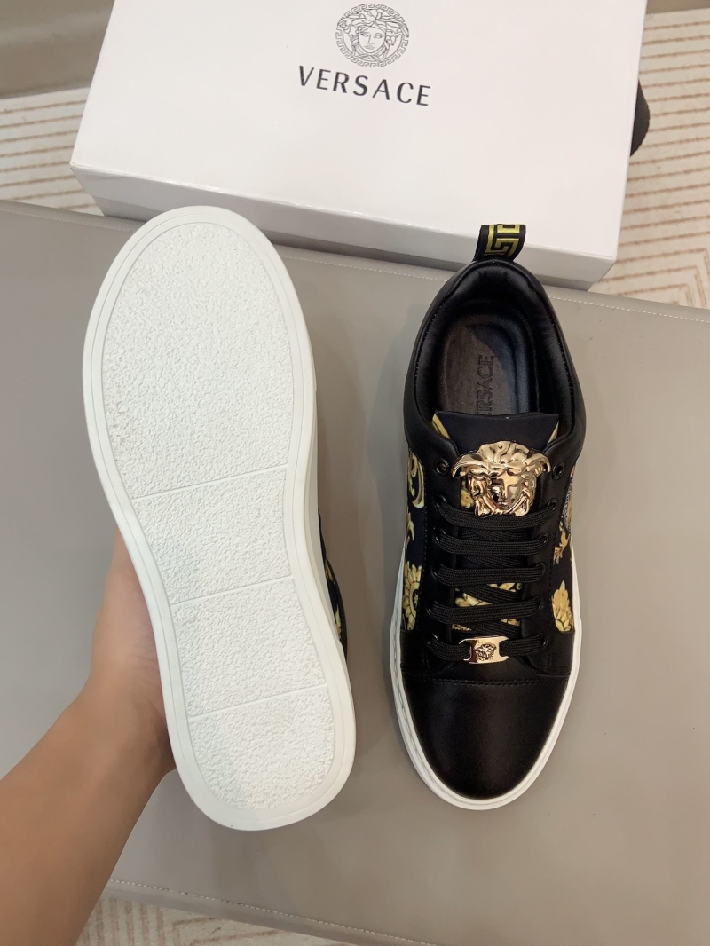 Givenchy Sneakers